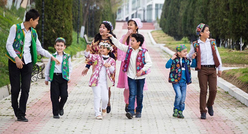 Узбекистан признан самой счастливой страной в СНГ