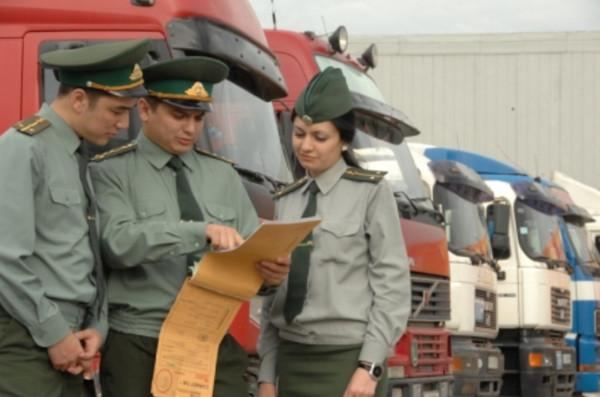 О мерах по коренному совершенствованию деятельности органов государственной таможенной службы Республики Узбекистан