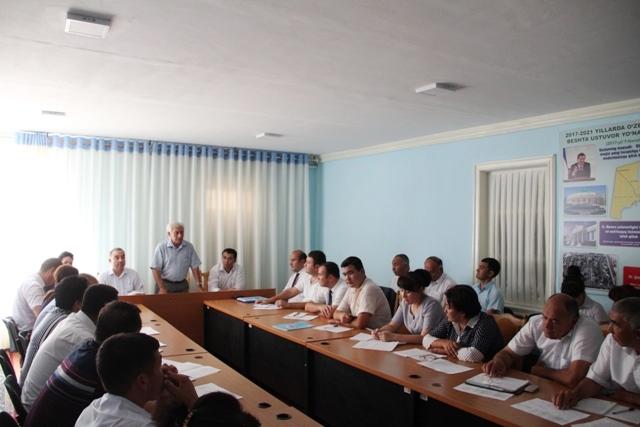Члены рабочей группы в составе сотрудников УзЛиДеП продолжают изучать положение дел в Джизакской области