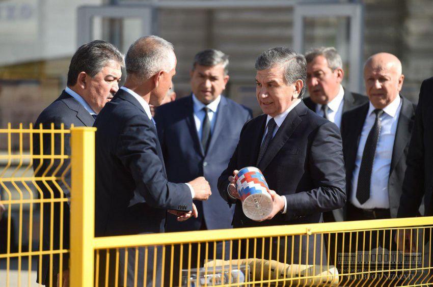 Президент ознакомился с ходом строительства Юнусабадской линии Ташкентского метрополитена