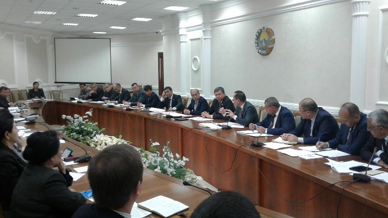 UzLiDeP faction approved the report for the nine months of the year