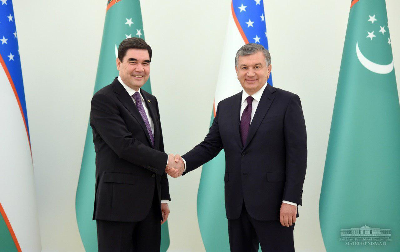 Президент Туркменистана поздравил Шавката Мирзиёева