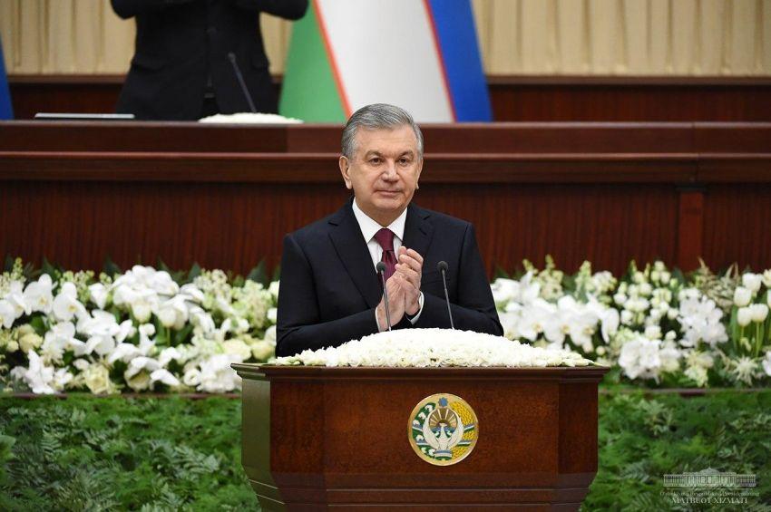 Видео: Президент Шавкат Мирзиёев O'zLiDePни сайловдаги ғалаба билан табриклади