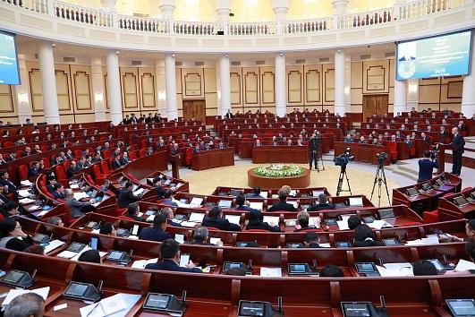 Депутаты рассмотрели проект закона, который предоставит гражданство тысячам жителям
