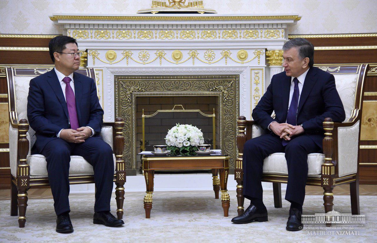 Президент Узбекистана принял посла КНР