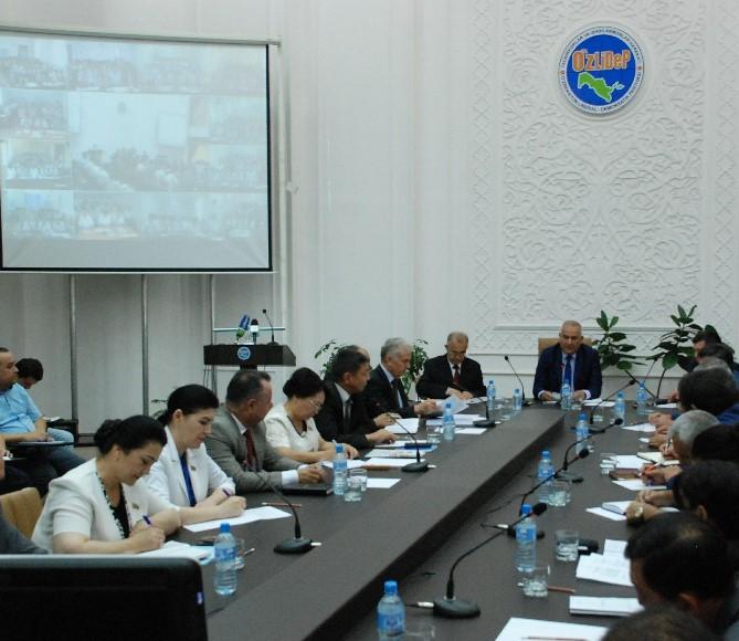 UzLiDeP held an online discussion of the draft law