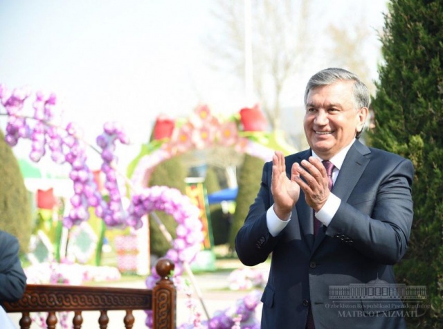 Праздничное поздравление Президента Республики Узбекистан Шавката Мирзиёева