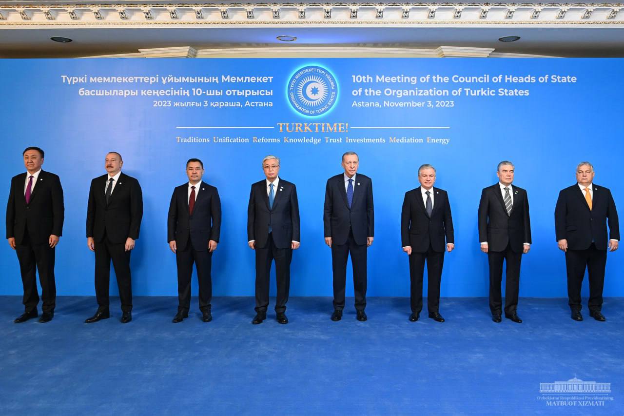 Президентимиз Туркий давлатлар ташкилоти саммитида муҳим ташаббусларни илгари сурди