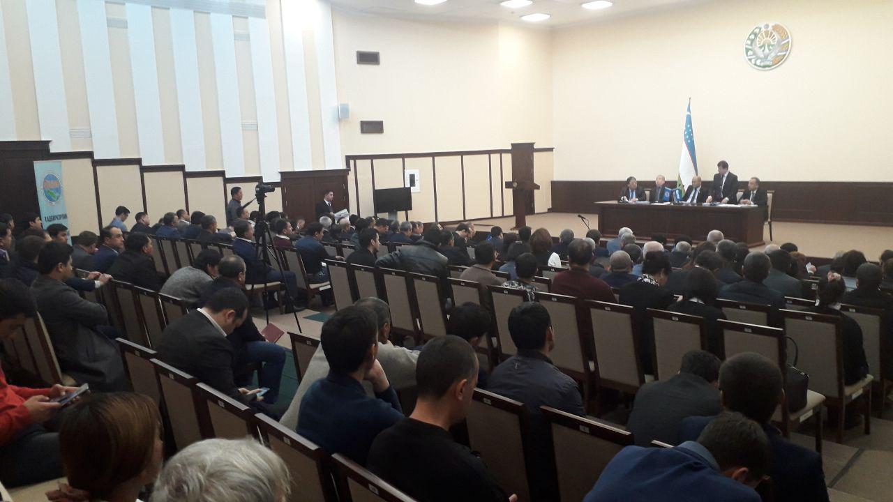 Депутаты УзЛиДеП критически обсудили работу, осуществленную в деле организации малых промышленных зон в Ташкентской области 