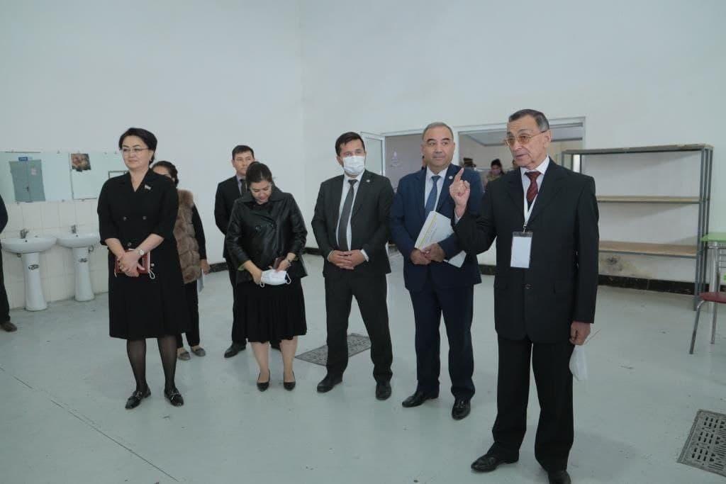 Агитационная группа во главе с доверенным лицом посетила крупный кластер Вабкентского района