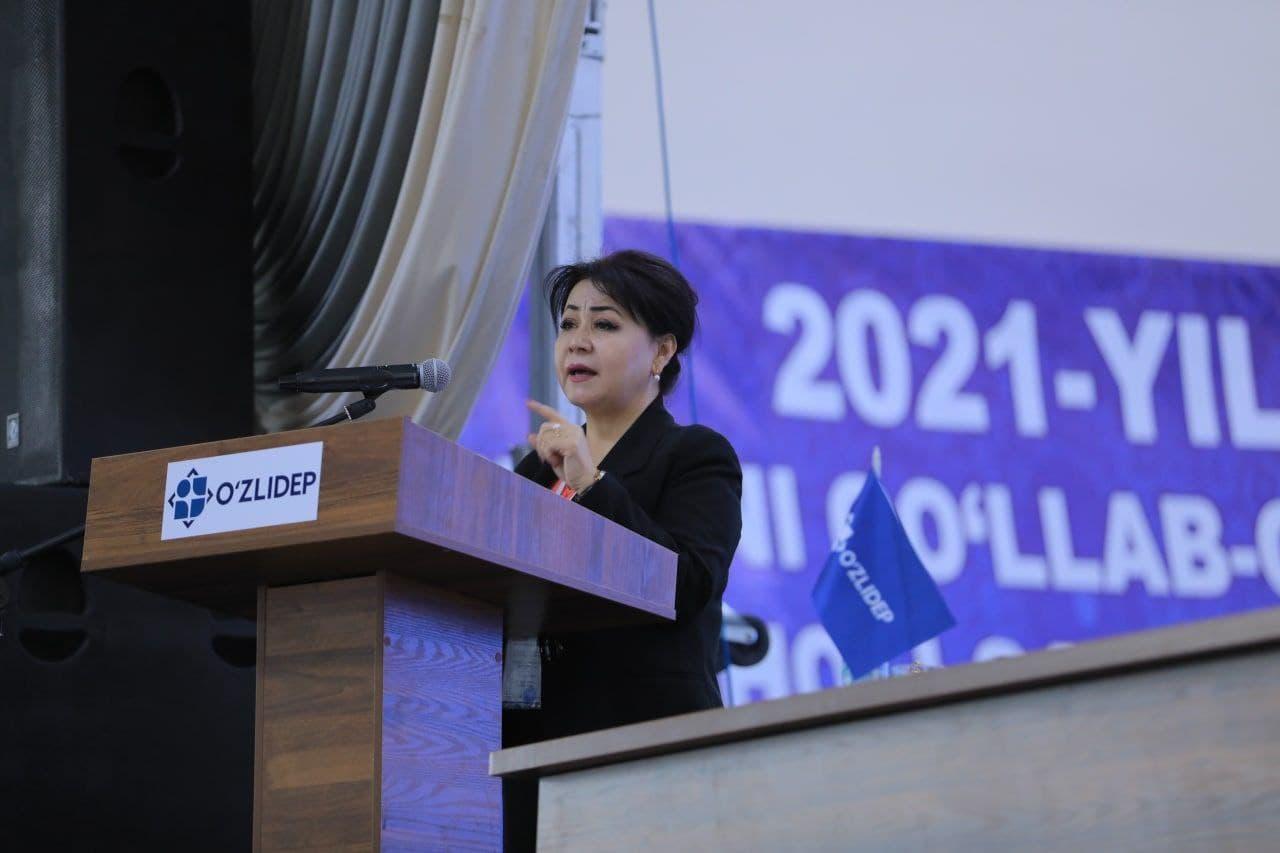  Доверенное лицо разъяснила избирателям Янгиюля приоритетные направления предвыборной программы кандидата