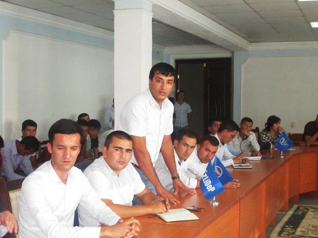 УзЛиДеП окажет содействие около 50 бухарским юношам и девушкам в получении кредита