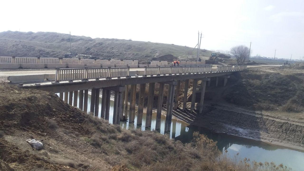 При  содействии депутатов УзЛиДеП построен новый мост в кишлаке Гувалак