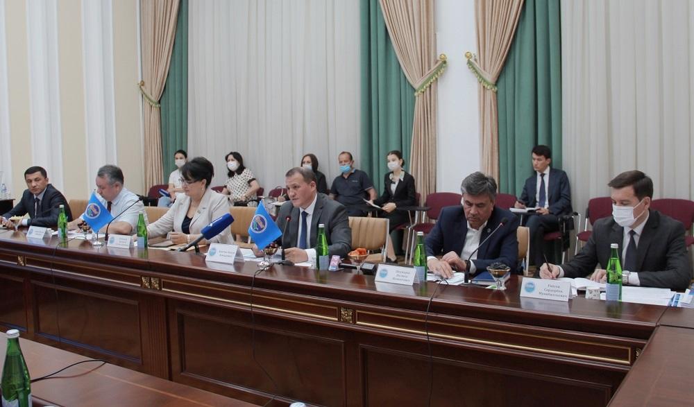 UzLiDeP hosts a meeting with OSCE Mission experts