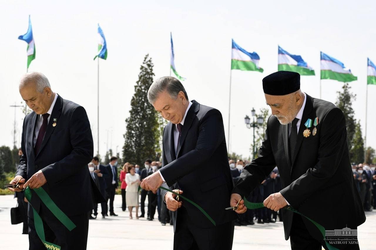 Состоялось открытие парка “Янги Узбекистон” и монумента Независимости