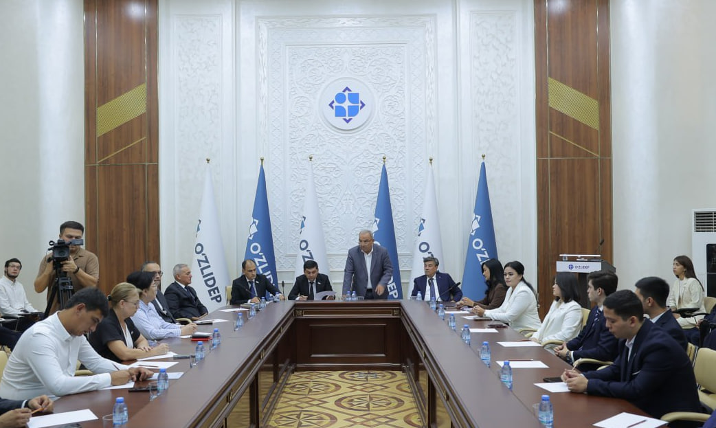 Tadbirkorlar bilan ochiq muloqotda bildirilgan fikrlarni qonunchilikda aks ettirish bo‘yicha vazifalar belgilab olindi