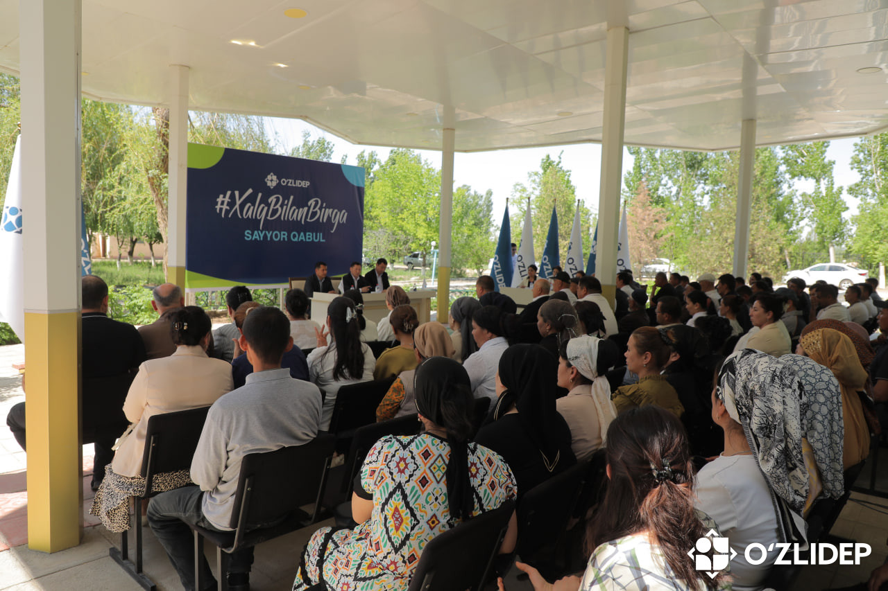 Ellikqal’adagi sayyor qabulda 5 nafar keksaga sanatoriy yo‘llanmalari, 3 nafar nogironligi bo‘lgan shaxsga esa aravachalar berildi