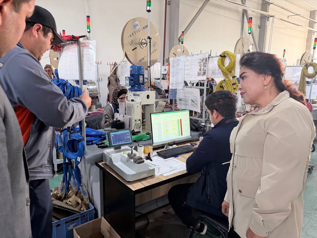 Deputat mahallada kambag‘allikni kamaytirish va aholi bandligini ta’minlash holatini o‘rgandi