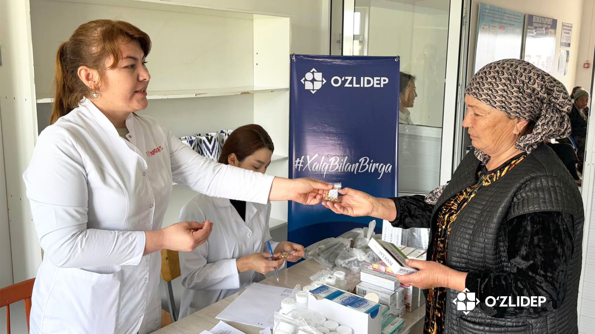 “Salomatlik sari” aksiyasi doirasida 95 nafar oqoltinlik xotin-qiz bepul tibbiy ko‘rikdan o‘tkazildi