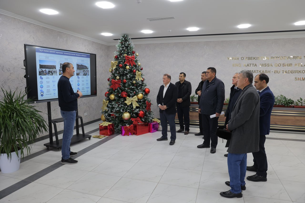 Aktam Xaitov boshchiligidagi ishchi guruh Qashqadaryoda sanoat korxonalari faoliyatini o‘rgandi