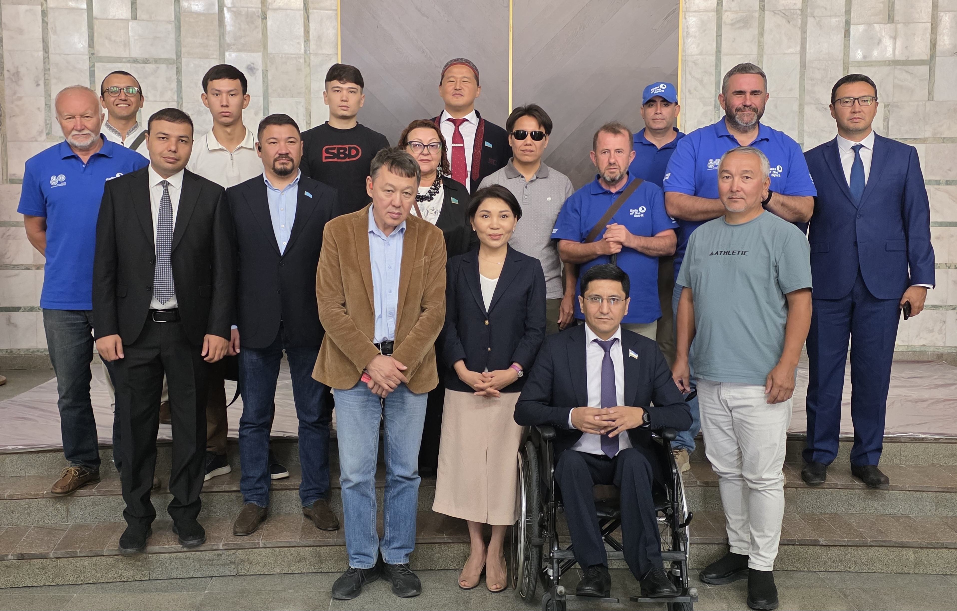O‘zLiDeP deputati Bishkekda parlament a’zolarining uchrashuvida qatnashdi