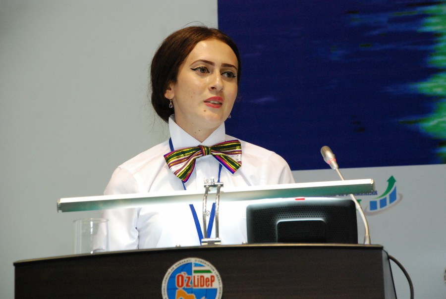 Наргиза Маманова