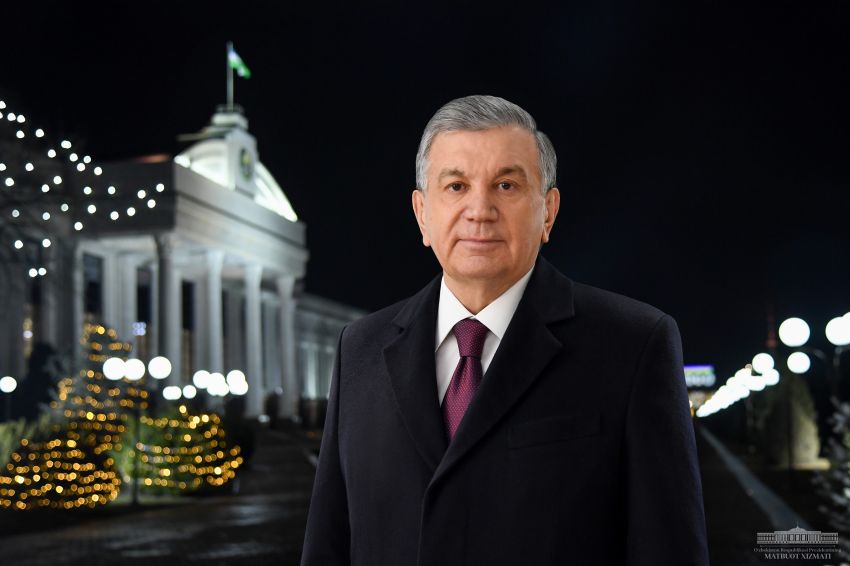 Новогоднее поздравление Президента Республики Узбекистан Шавката Мирзиёева народу Узбекистана